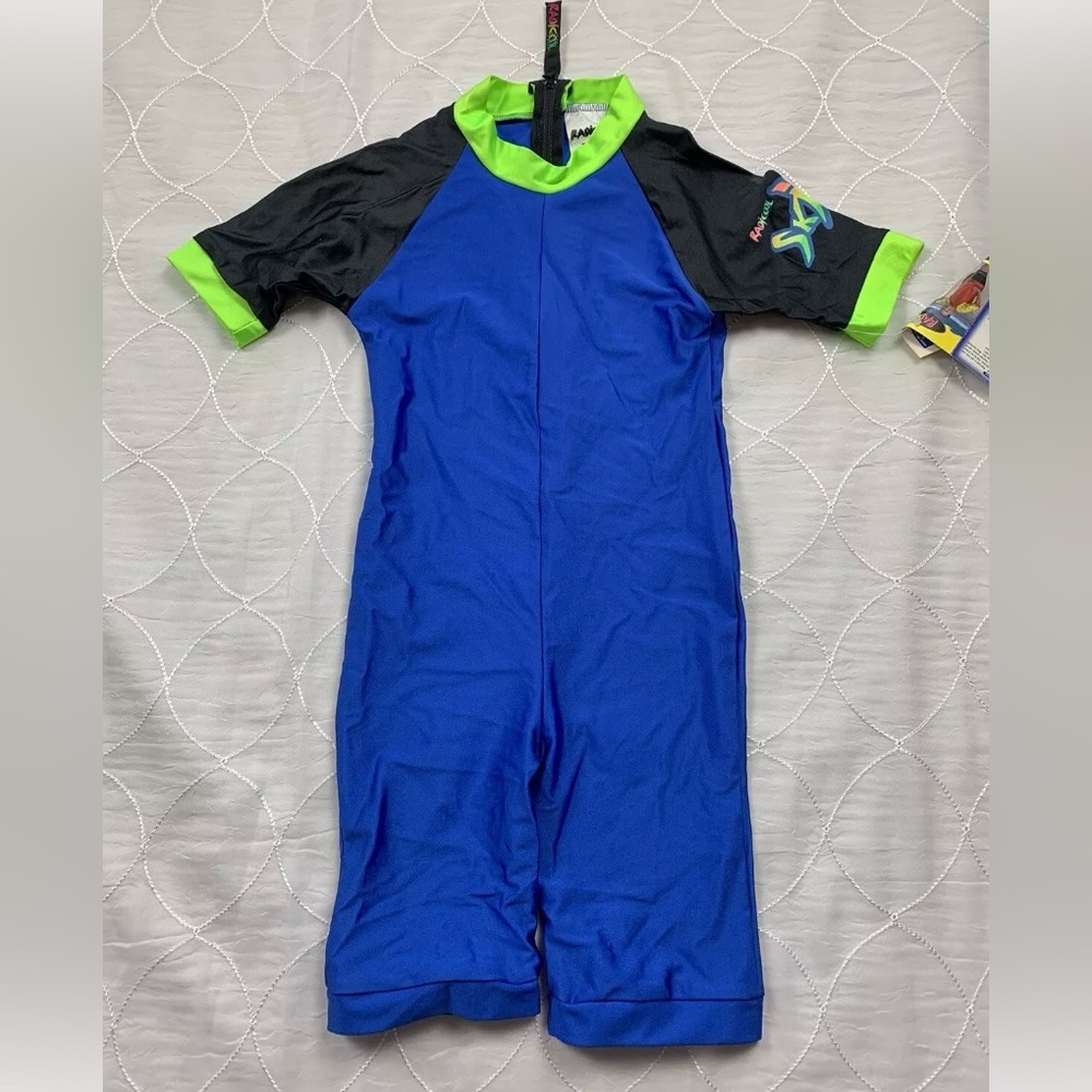 Radicool Skins Kids 100% SPF Rashguard Top Australian Made Blue Black  2 …